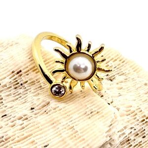 Goldfilled Sunburst Pearl Ring Adjustable
